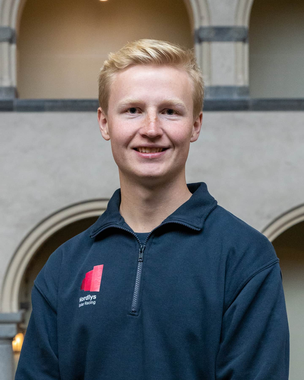 Aare Hoholm's profile